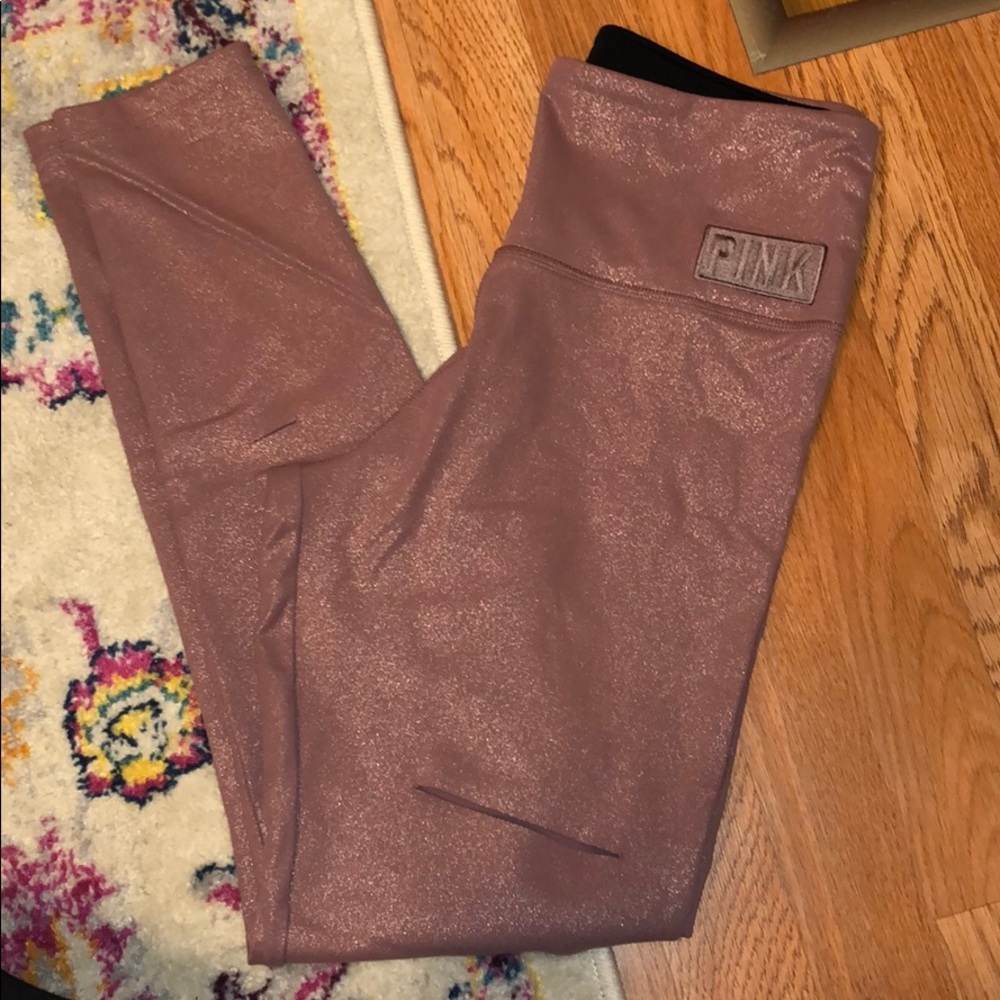 Victoria’s Secret PINK Ultimate sparkle leggings